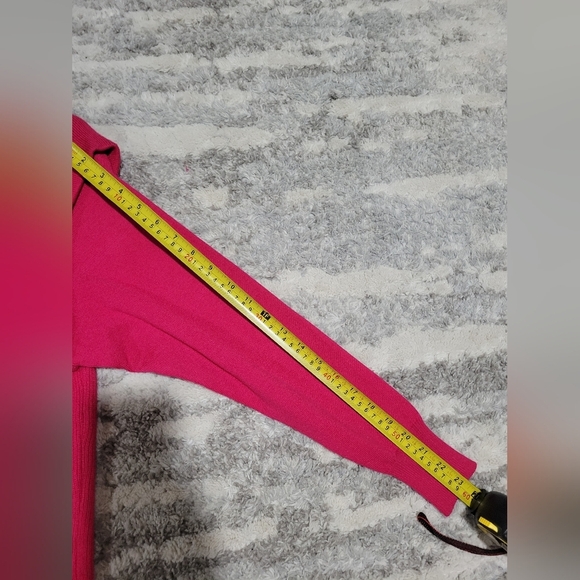 Calligraphie Pink Button-Detail Women's Sweater - Picture 9 of 10